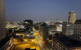 Oasis In The Heart Of Downtown Memphis